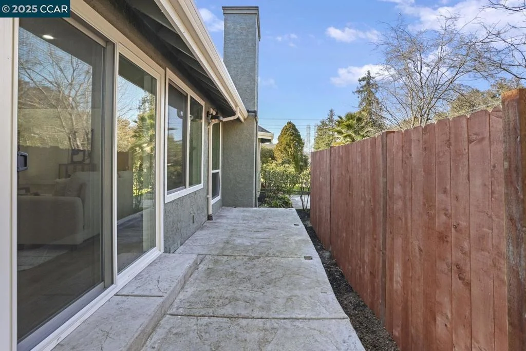 Photo of 5181 Winding Way