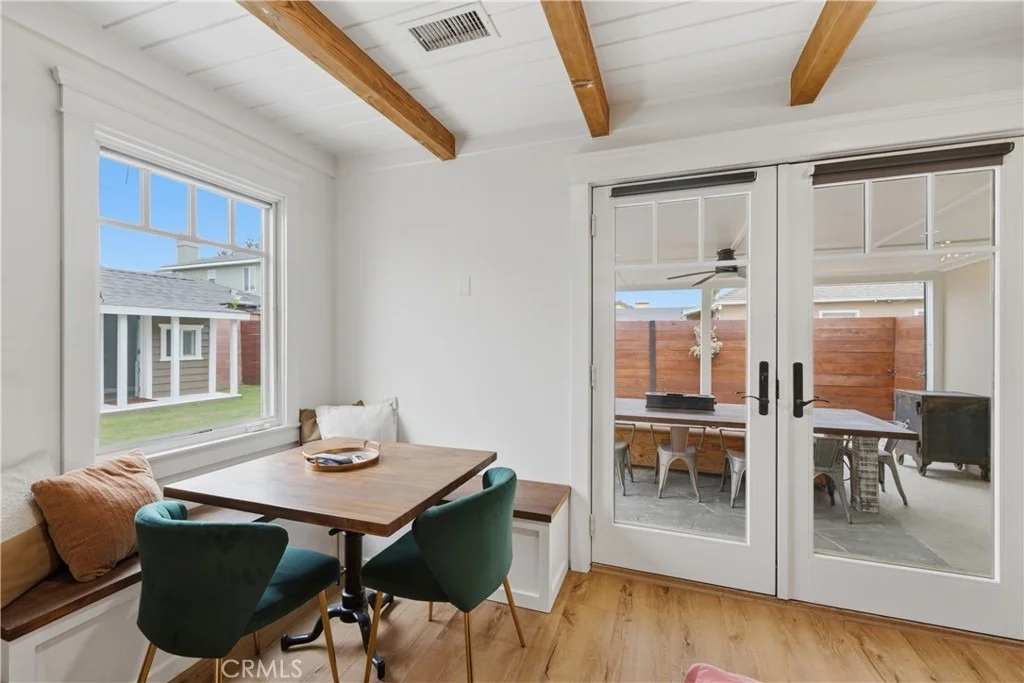 Photo of 5559 E Monlaco