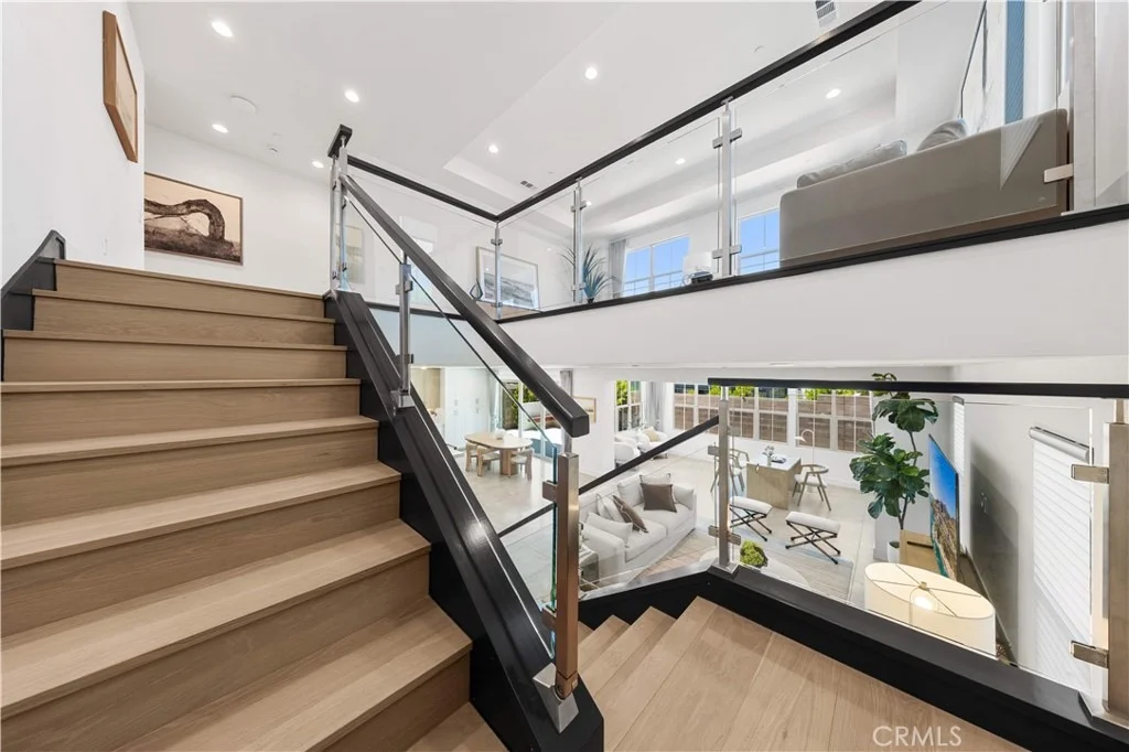 Photo of 149 Somera