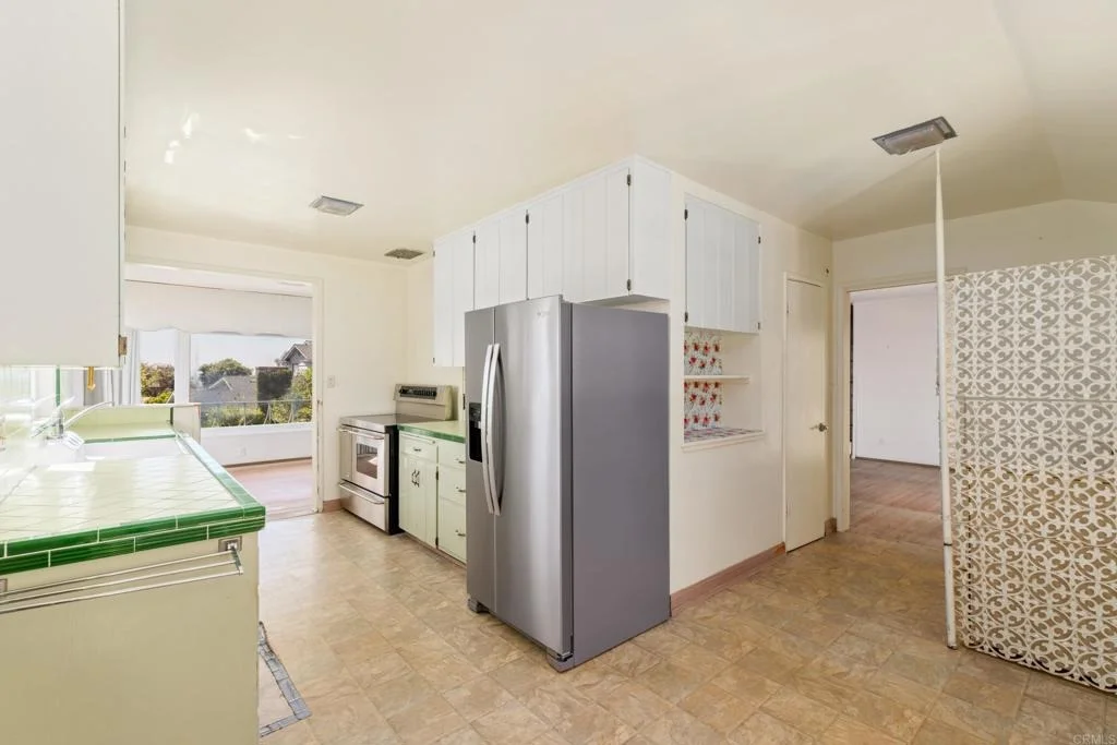 Photo of 5825 Folsom Dr