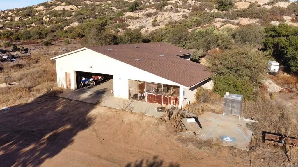 Photo of 24352 Featherstone Canyon Rd