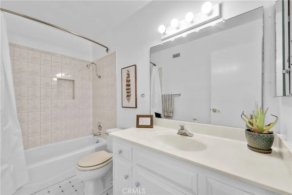 Photo of 1501 Concord