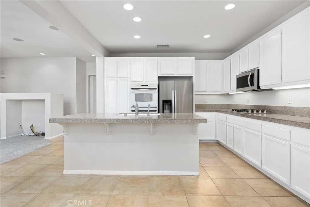 Photo of 34 Shoreline Drive