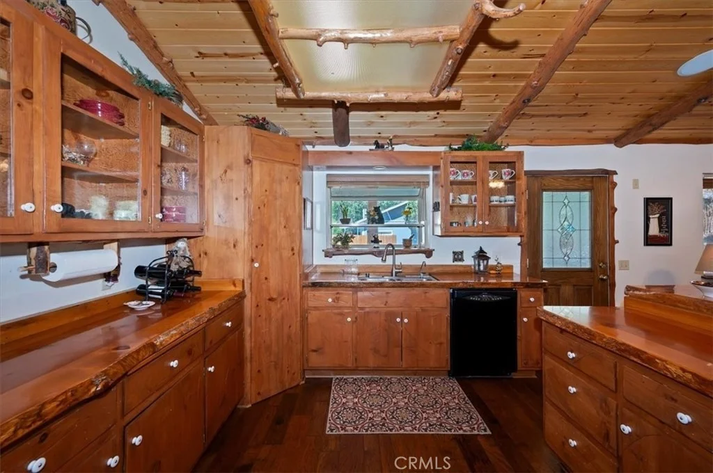Photo of 320 Eider Drive