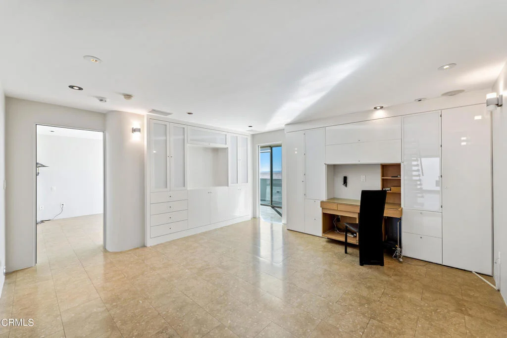 Photo of 4015 Ocean Drive