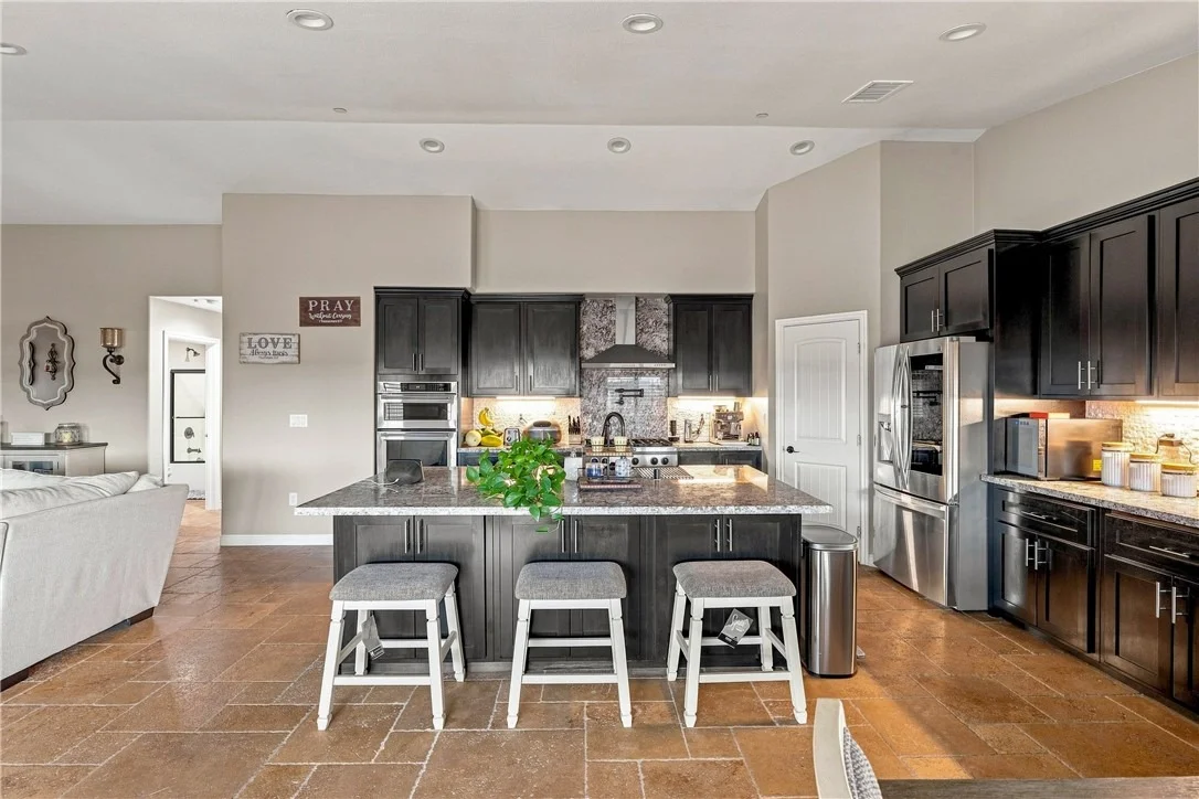 Photo of 10215 Nielson