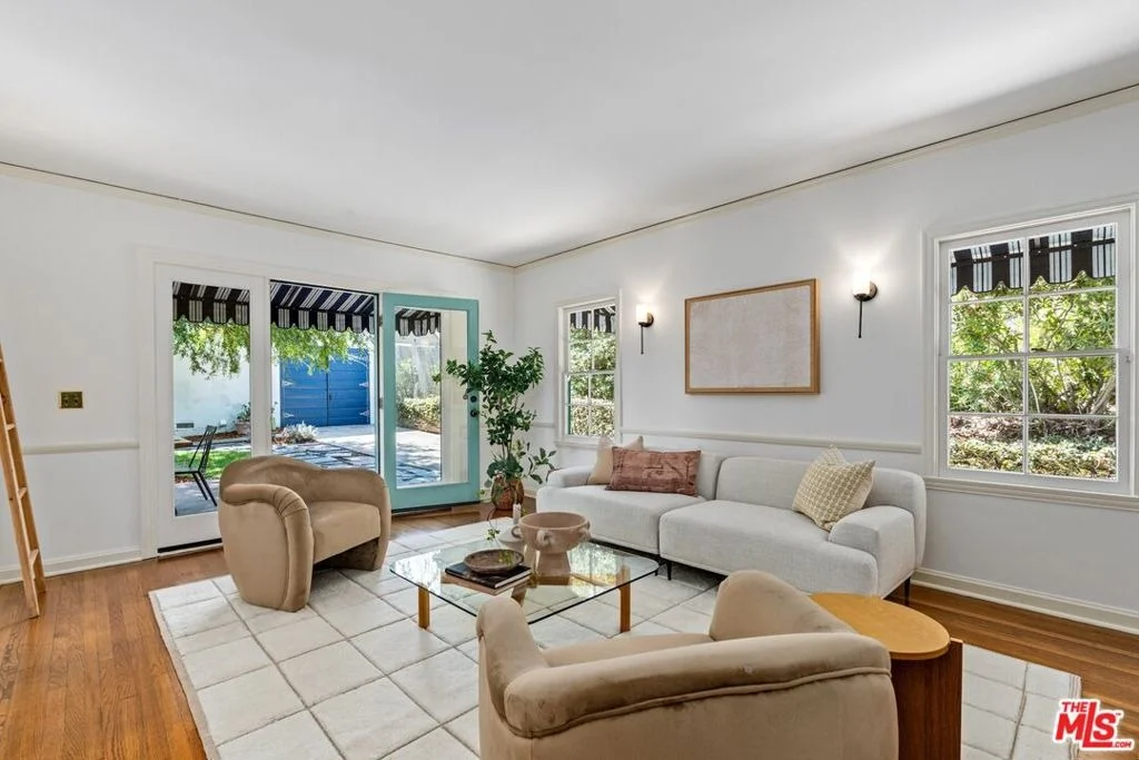 Photo of 150 Arlington Drive
