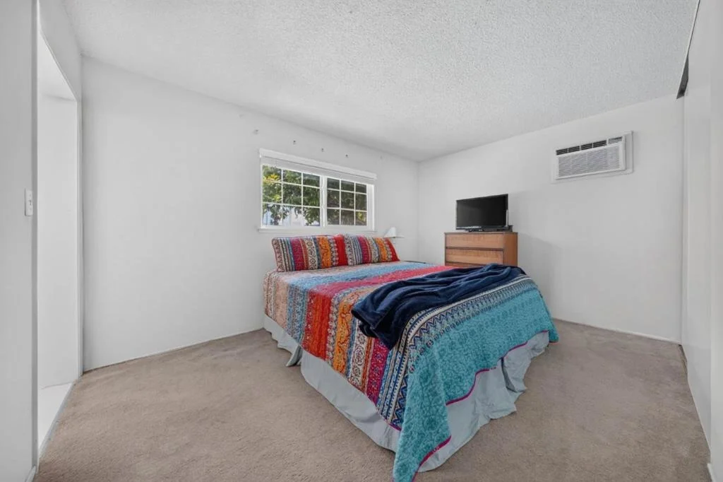 Photo of 1668 Cassiar Drive