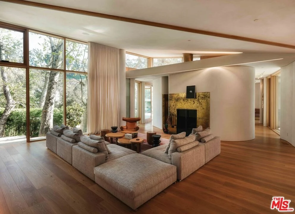 Photo of 800 Brooktree Road