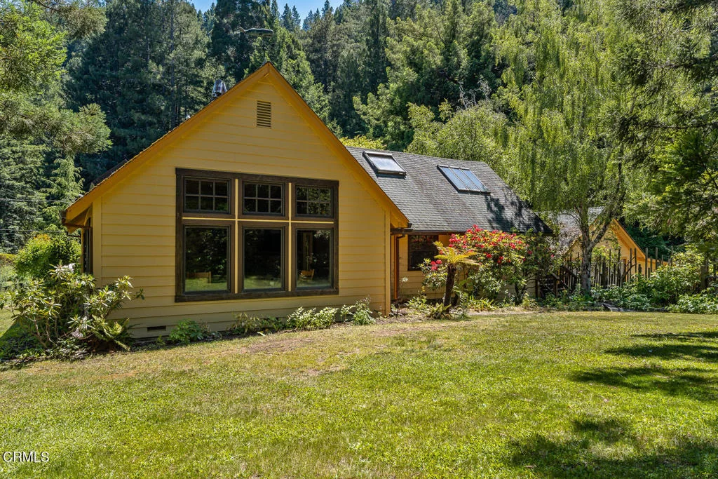 Photo of 31501 Comptche Ukiah Road