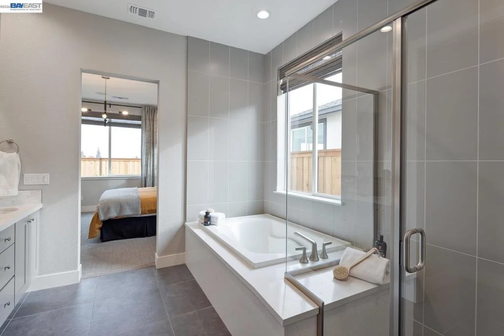 Photo of 1288 Parkcrest Circle