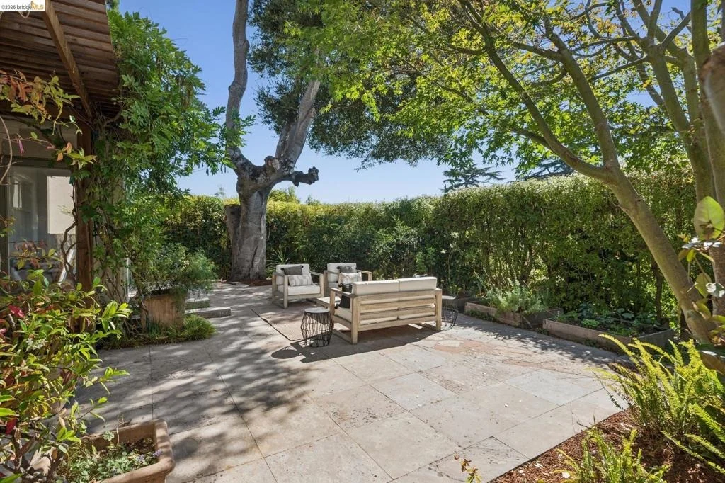 Photo of 822 Mendocino Ave