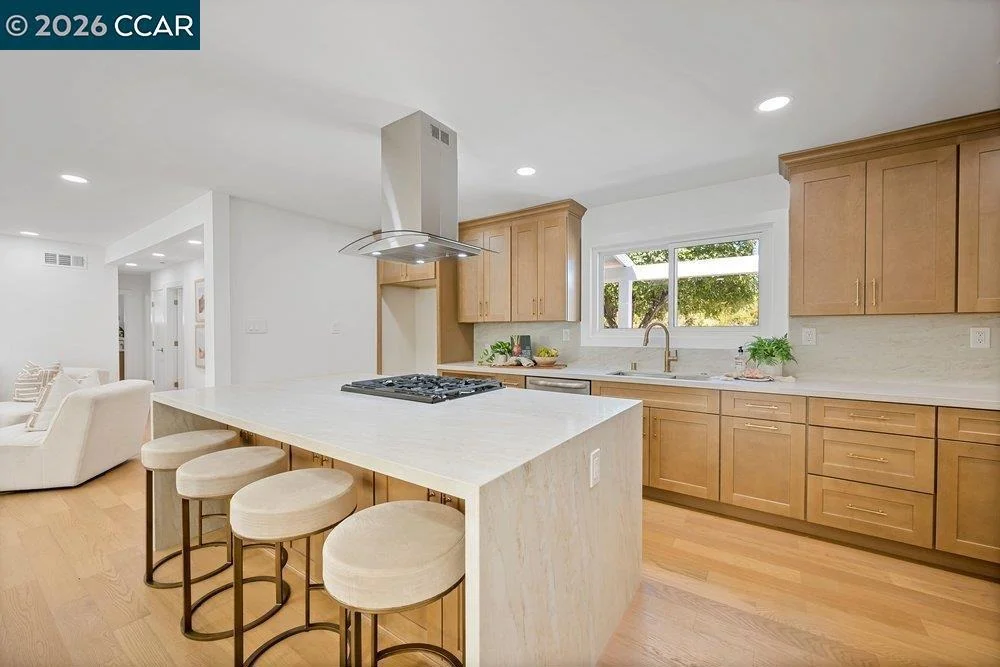 Photo of 8 Ramona Dr