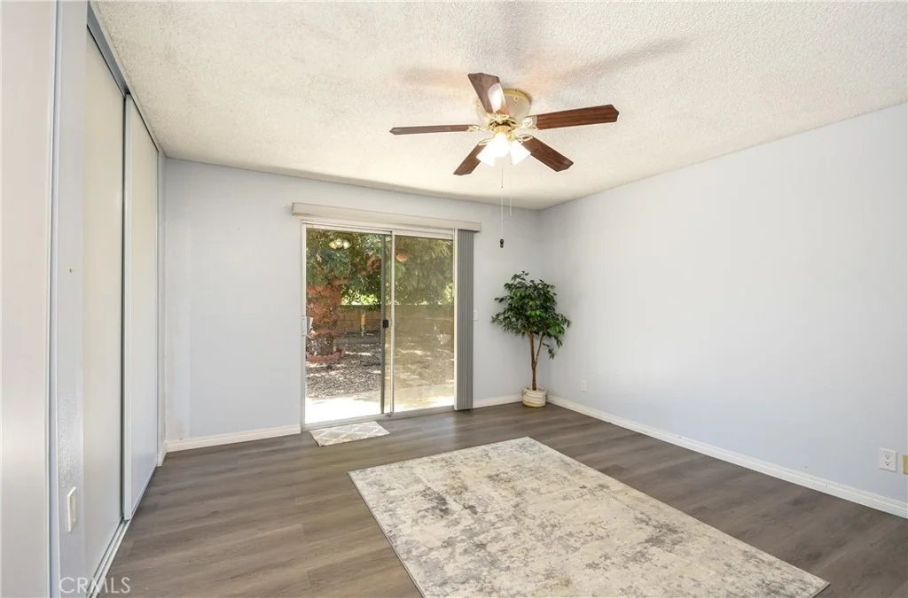 Photo of 2115 Flame Tree