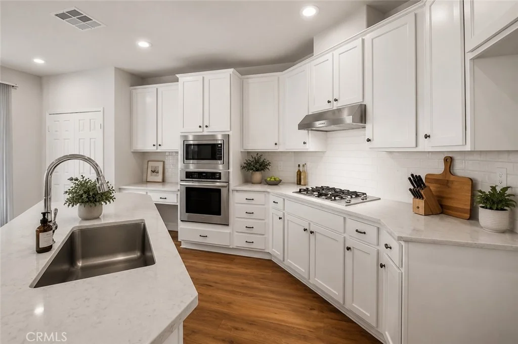 Photo of 30840 Point Woods Court