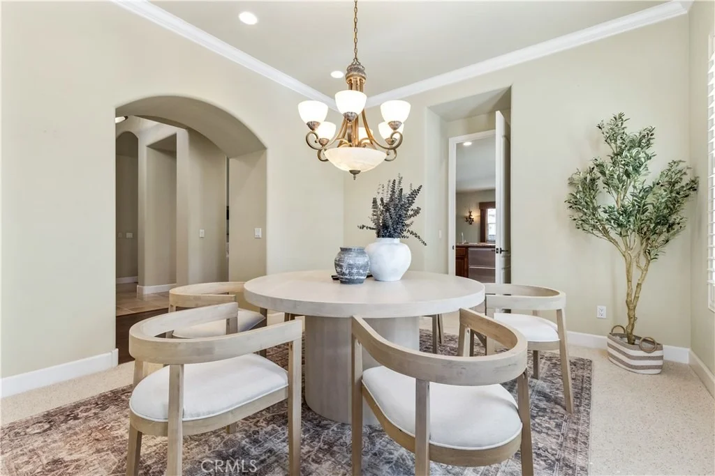 Photo of 843 Hacienda Circle