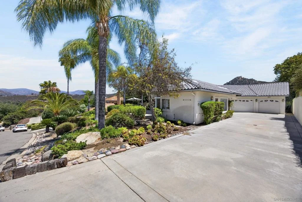 Photo of 15546 Calistoga Dr.