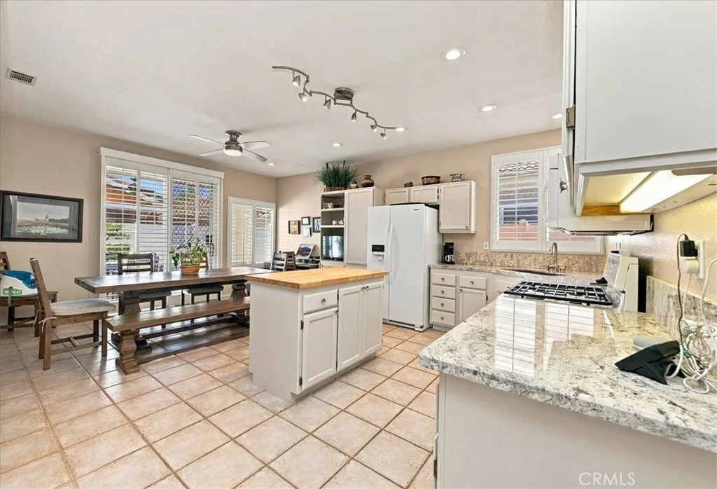 Photo of 27832 Ruggie Road