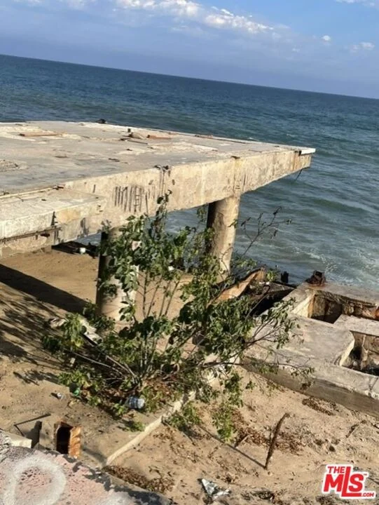Photo of 20838 Pacific Coast Highway