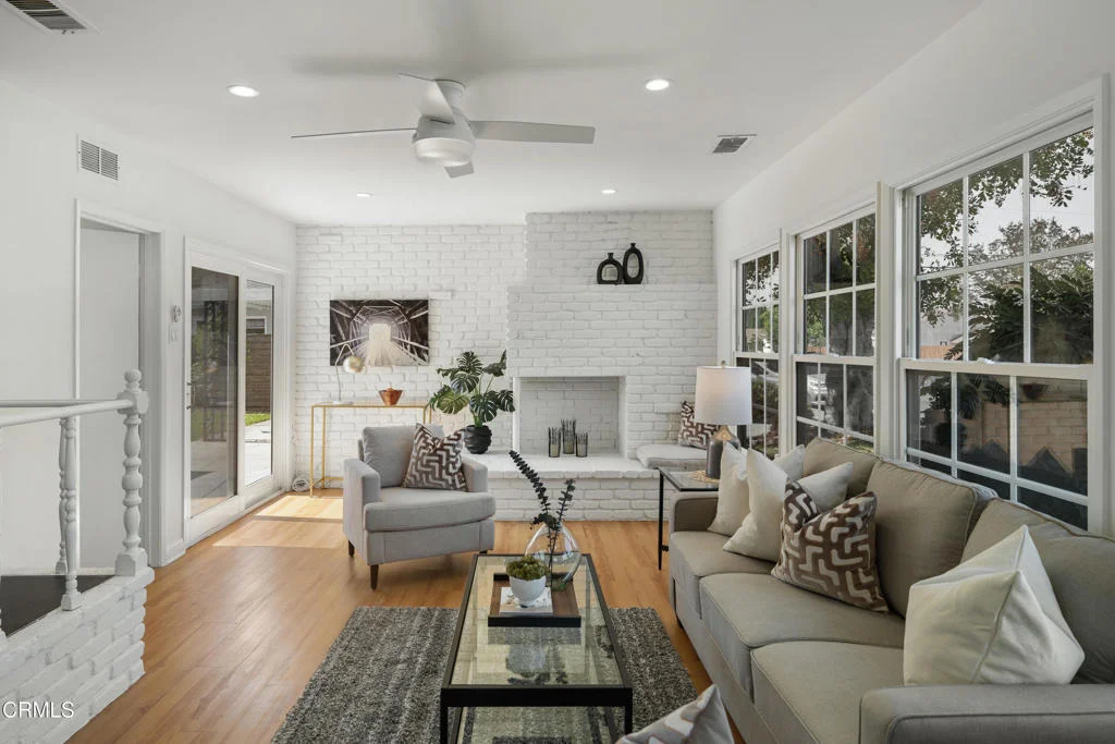 Photo of 8438 Beverly Drive