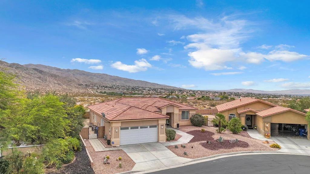 Photo of 65166 Cliff Circle