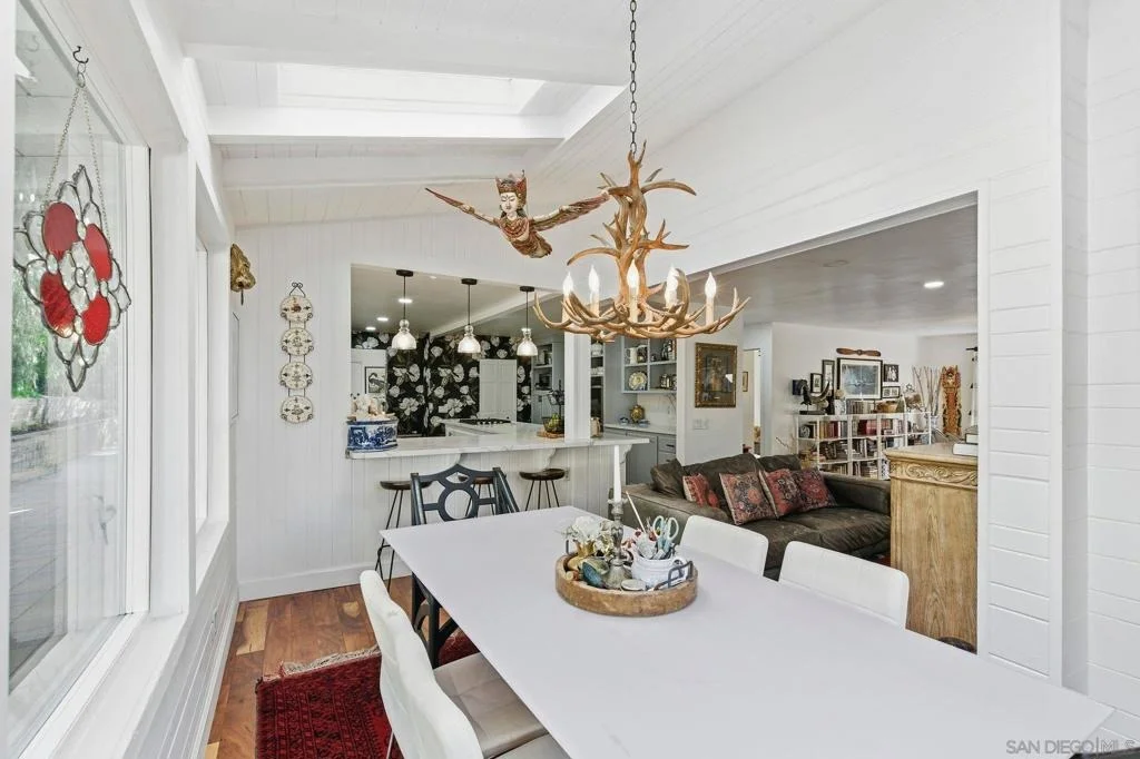 Photo of 1165 Midway Dr
