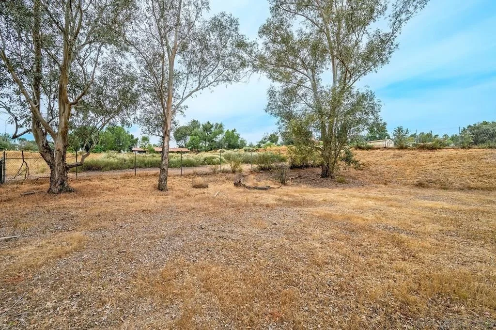 Photo of 16426 Dartolo Rd