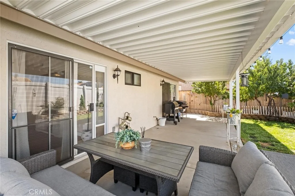 Photo of 10960 Larkspur