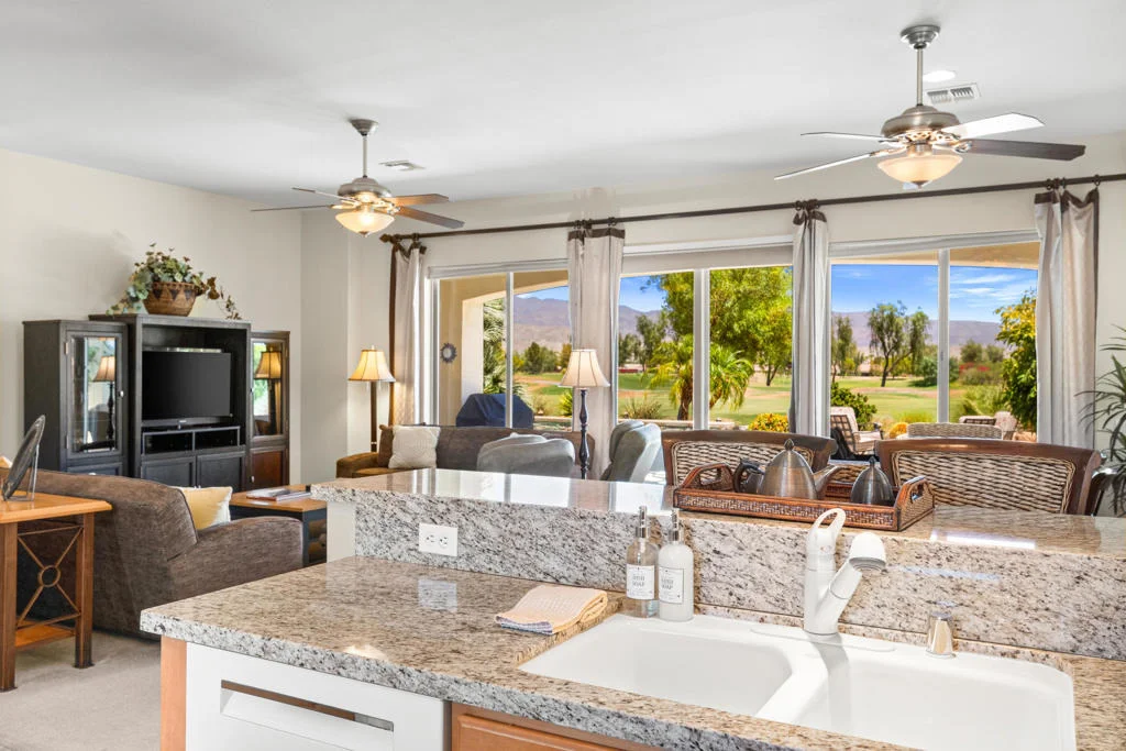 Photo of 40530 Calle Santa Monica