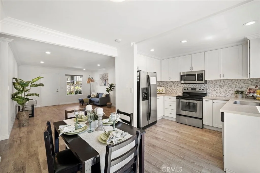 Photo of 63 Streamwood