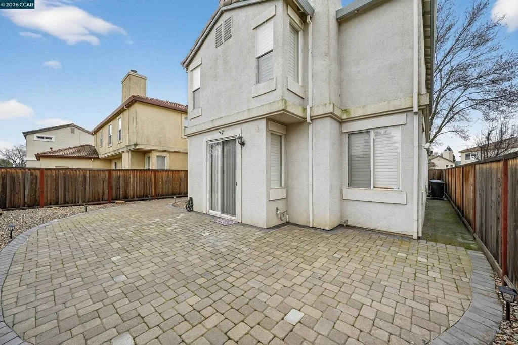 Photo of 738 Marsh Pl