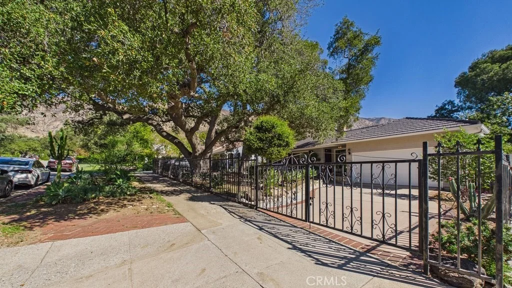 Photo of 2120 Roosevelt