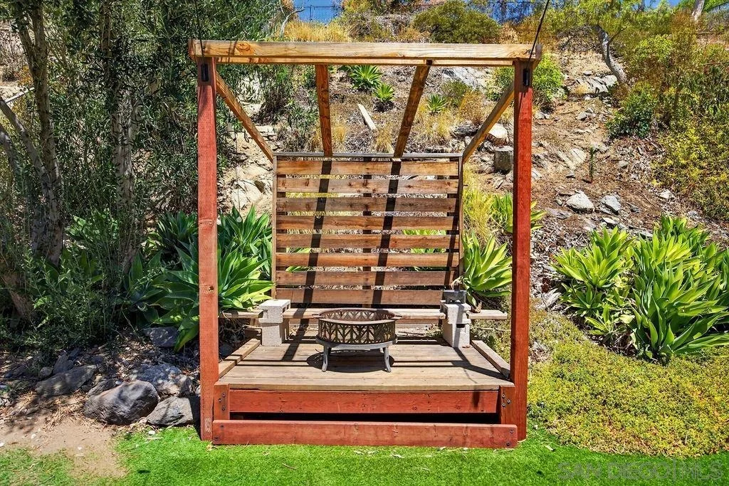 Photo of 9165 Vista Entrada