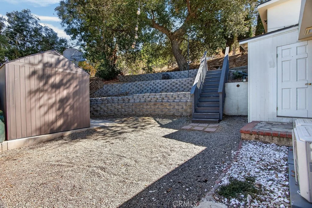 Photo of 1068 Loma Lane