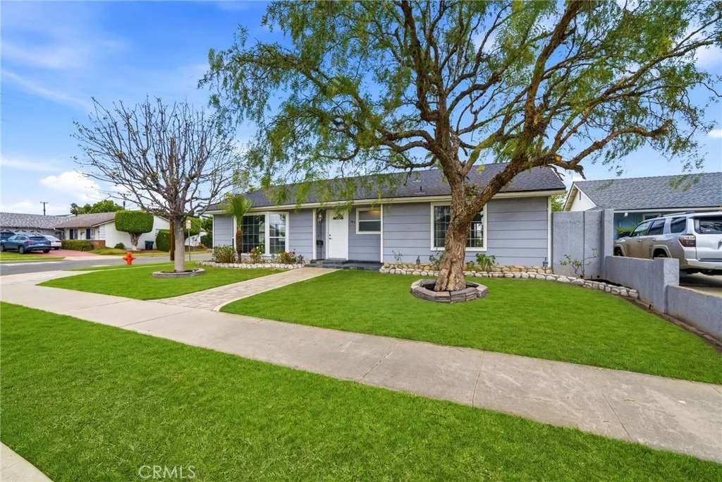 Photo of 741 N Handy Street