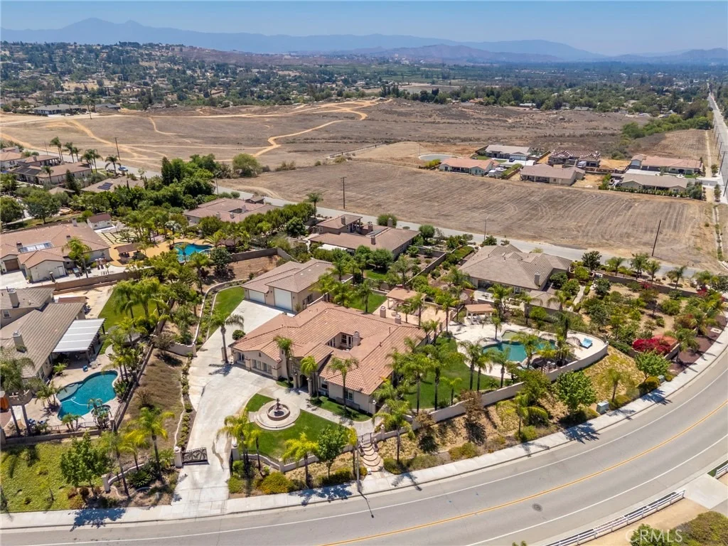 Photo of 7907 Horizon View Drive