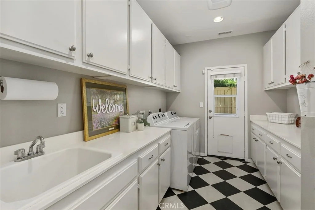 Photo of 43465 Monte Court
