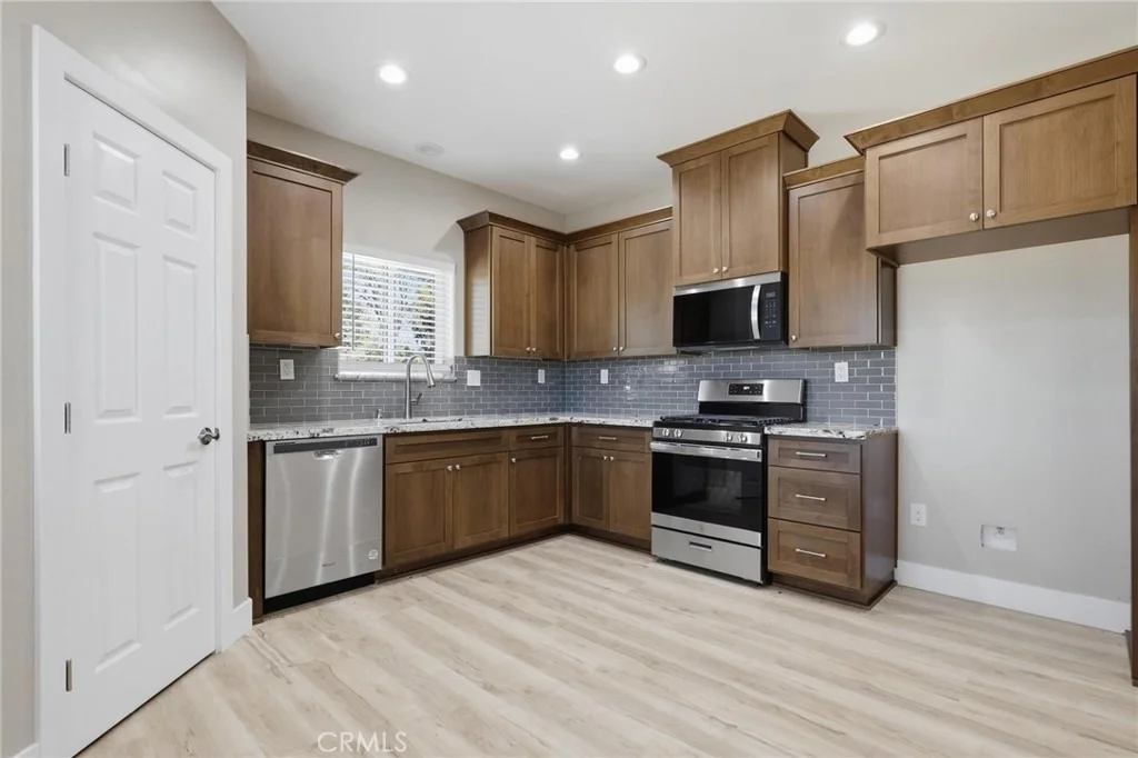 Photo of 491 Justeson
