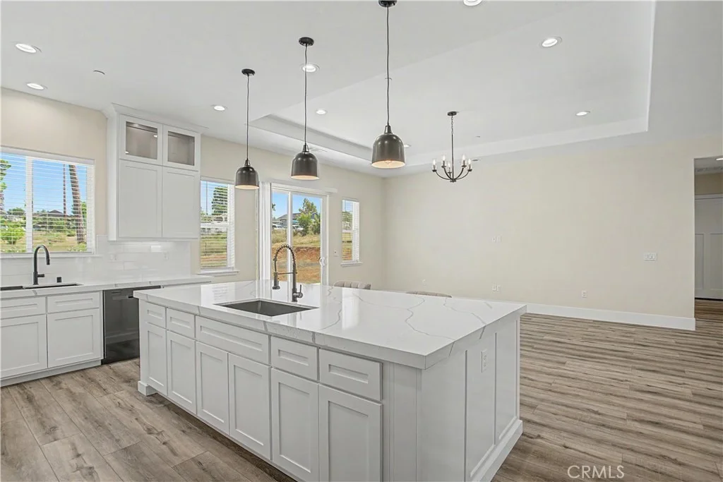 Photo of 3997 Skyview