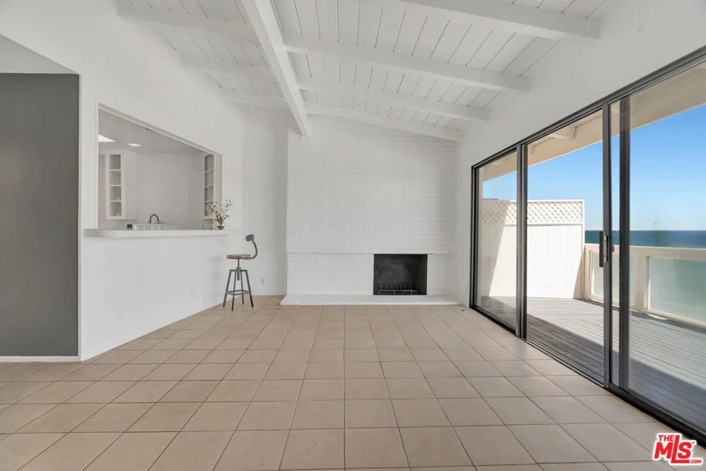 Photo of 25330 Malibu Road