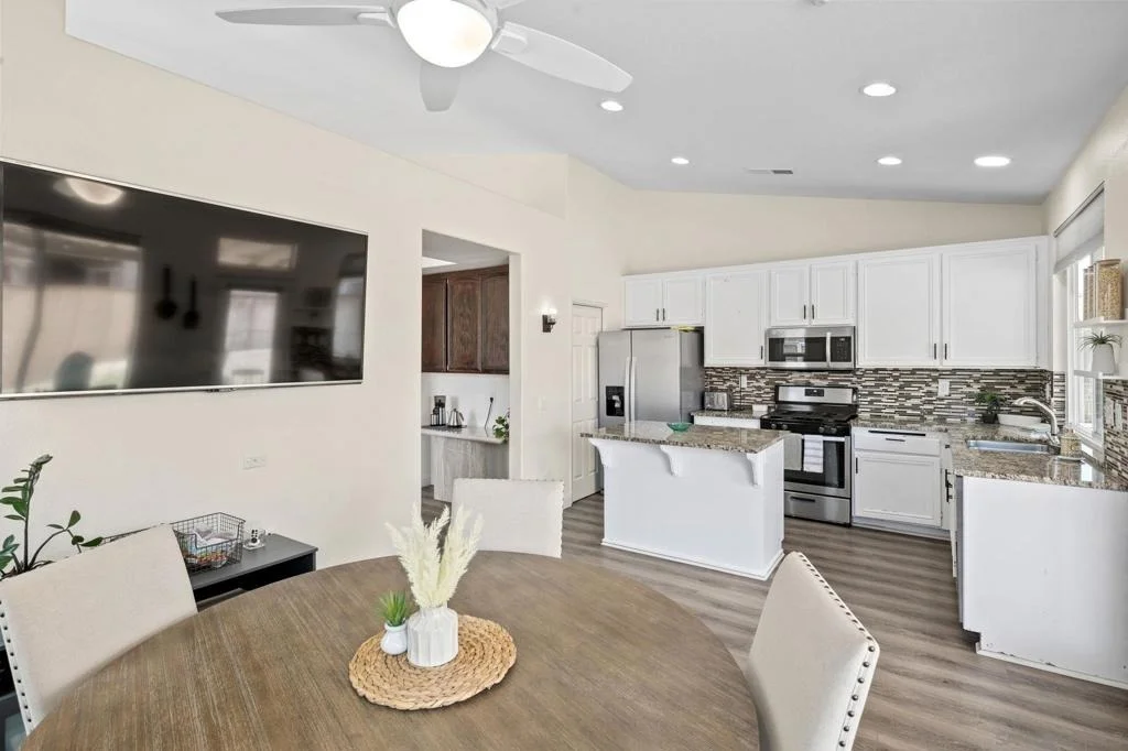 Photo of 3373 Avocado Vista