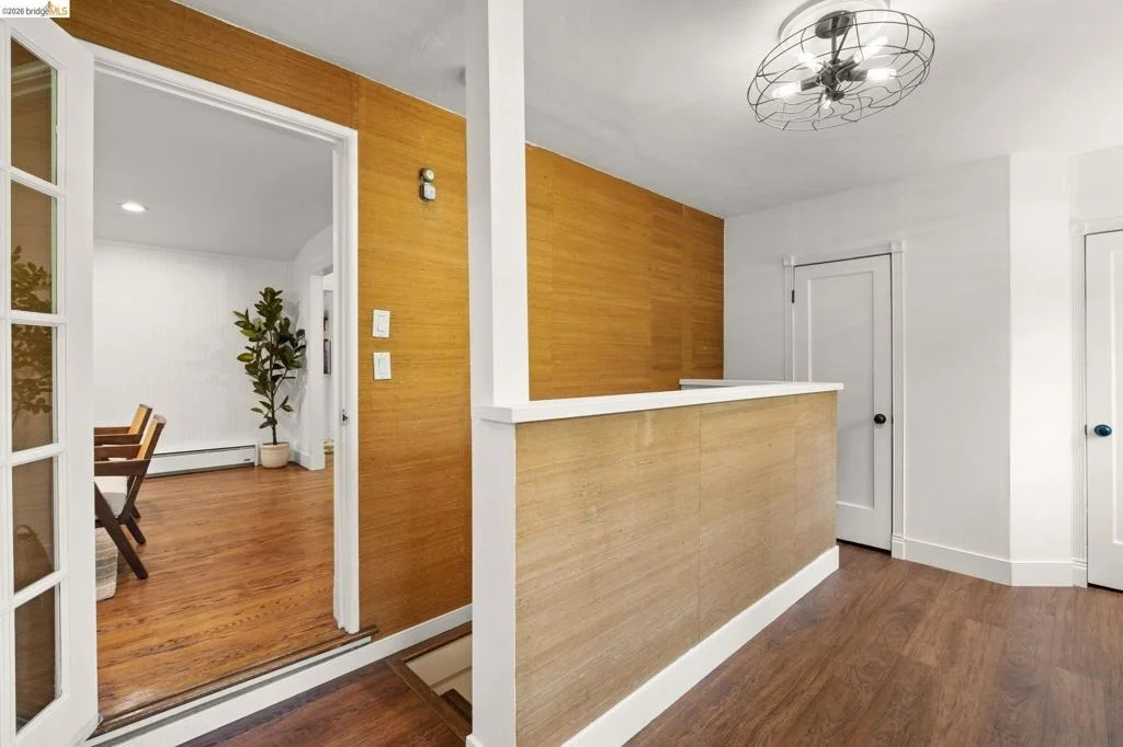 Photo of 2647 Monterey Blvd
