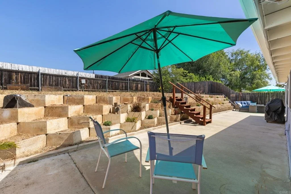 Photo of 9468 Doheny Road