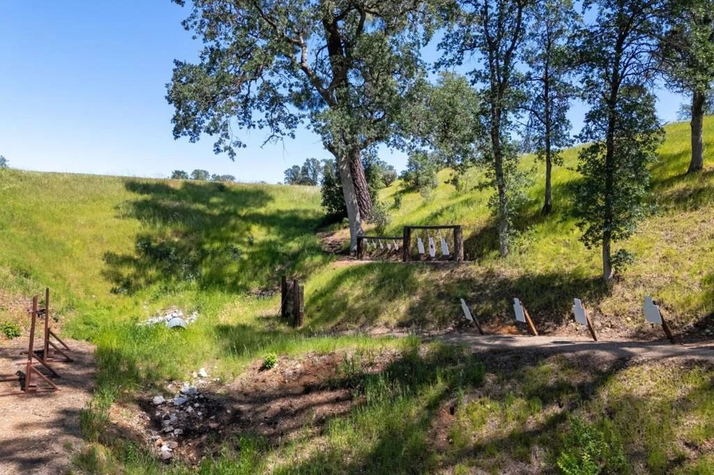 Photo of 17962 Coyote Lane
