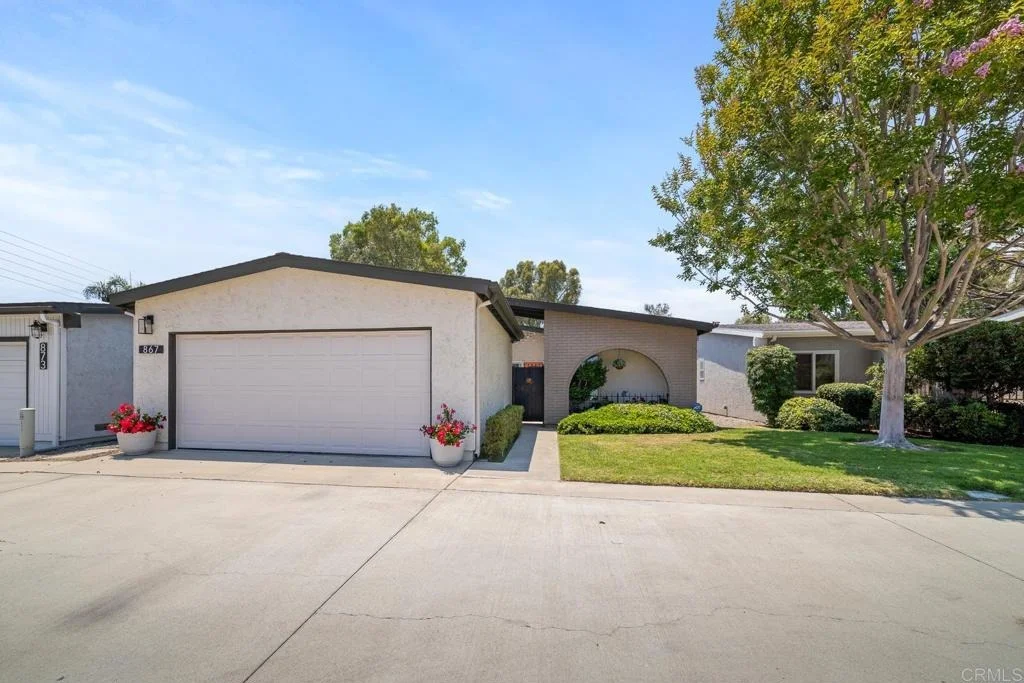 Photo of 867 Parsley Way