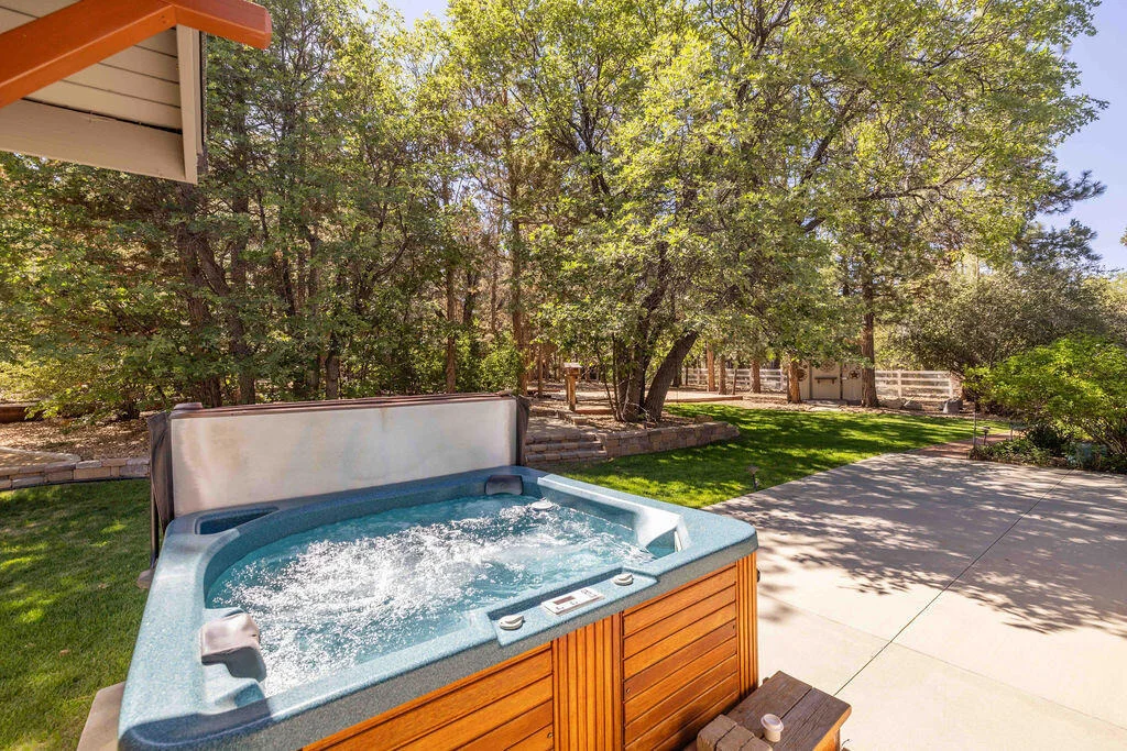 Photo of 661 Cedar Glen Drive