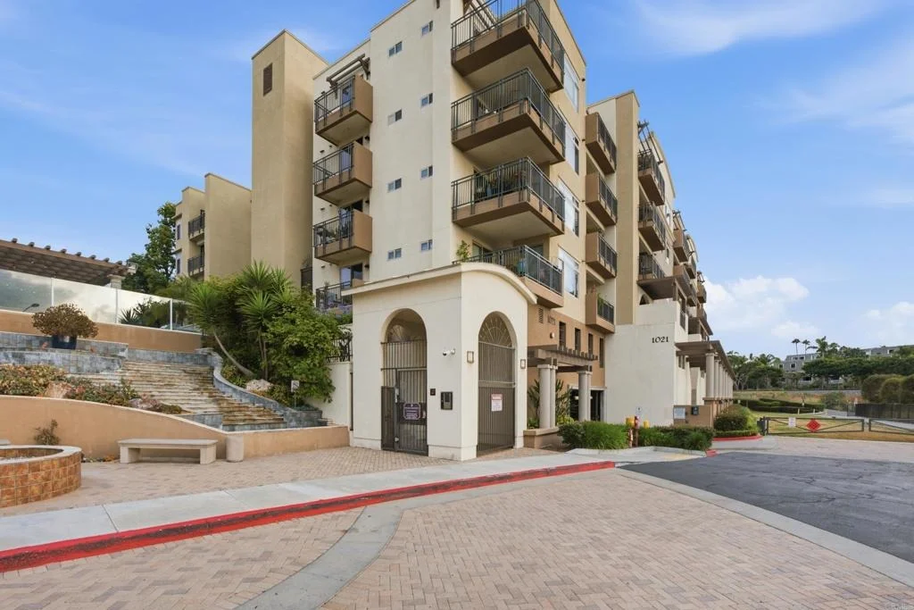 Photo of Unit 2313 at 1021 Costa Pacifica Way