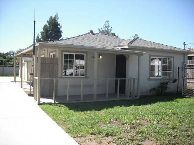 Photo of 8621 Valencia Street
