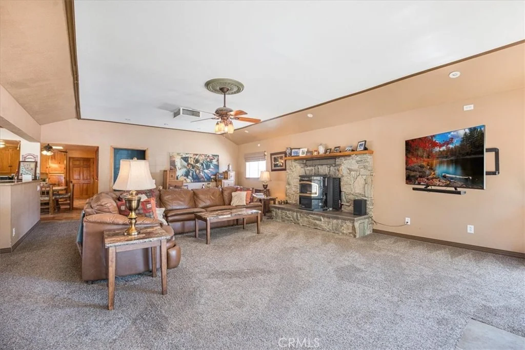 Photo of 60810 Sunrise Road