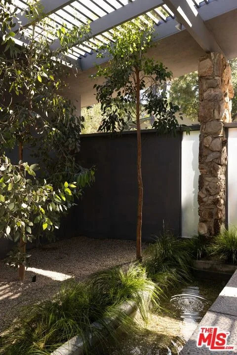Photo of 8559 Edwin Drive